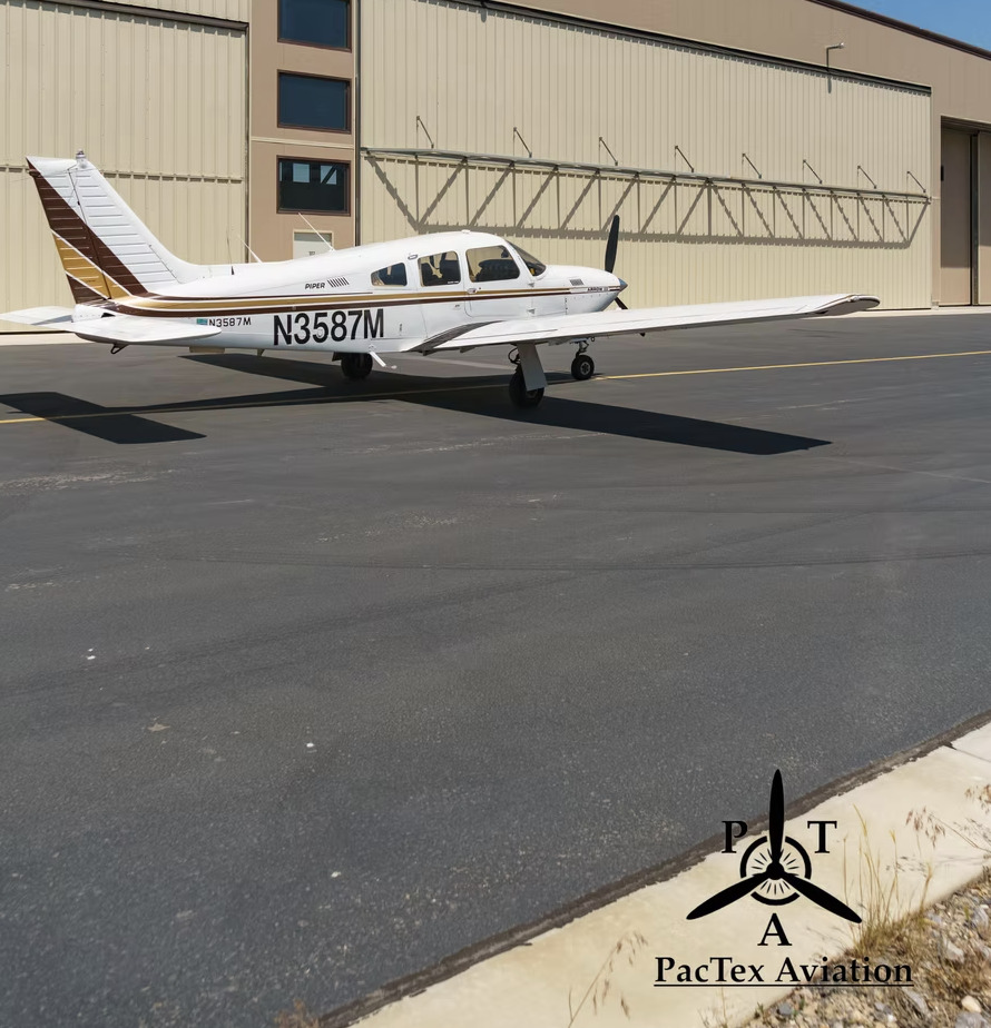 Piper Turbo Arrow II image 3